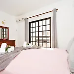 Villa Ibiza By Algarve Vacation