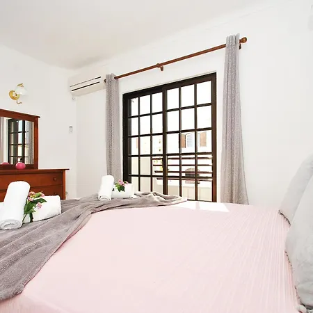 Villa Ibiza By Algarve Vacation